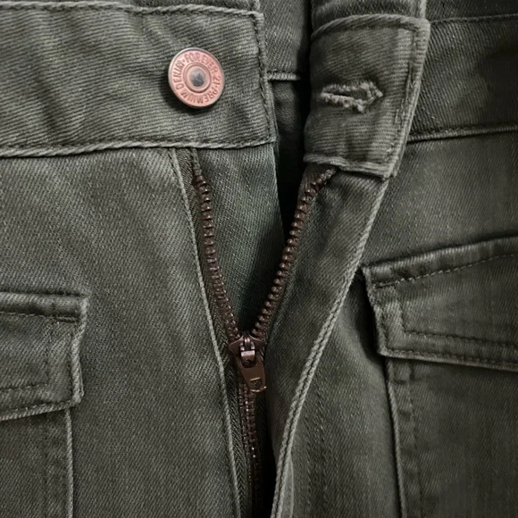 FOREVER 21 olive denim sleeveless utility jumpsuit - Picture 9 of 13